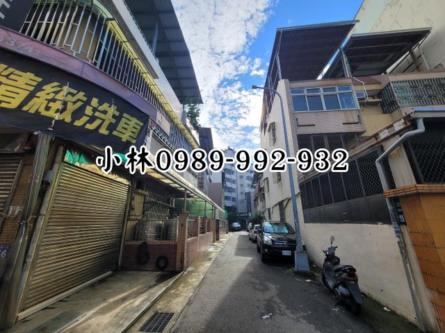 台中北屯法拍透天-1