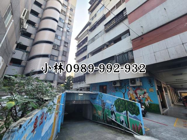 台中法拍華廈-2
