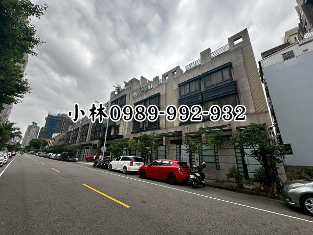 台中南屯法拍透天-1
