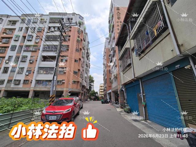 台中潭子拍賣華廈-3